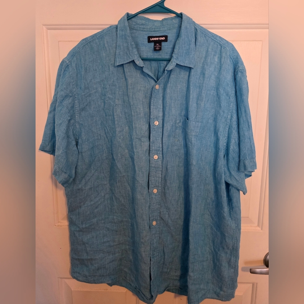 Lands' End Men's Sky Blue Button-Down Shirt